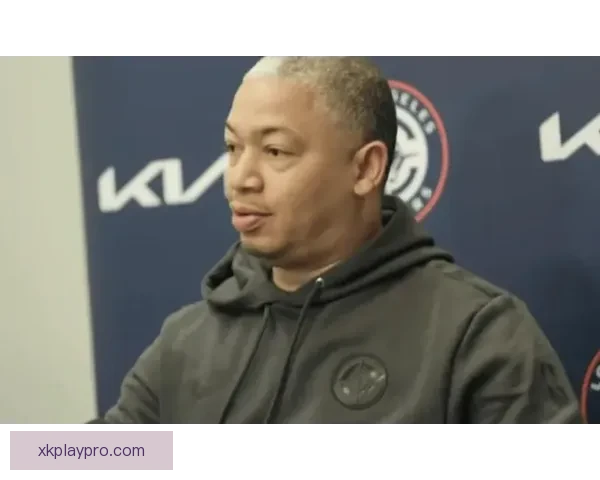 泰伦卢表示只要继续执教快船 就会保障邓恩合同